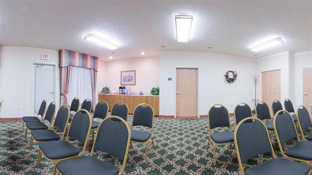 Holiday Inn Express Hotel & Suites Idaho Falls By Ihg Buitenkant foto