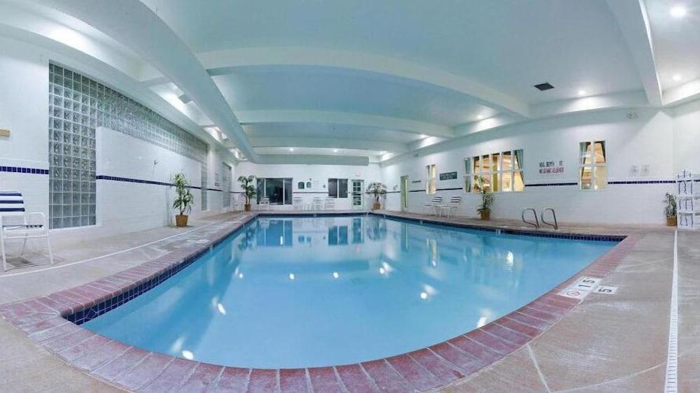 Holiday Inn Express Hotel & Suites Idaho Falls By Ihg Buitenkant foto