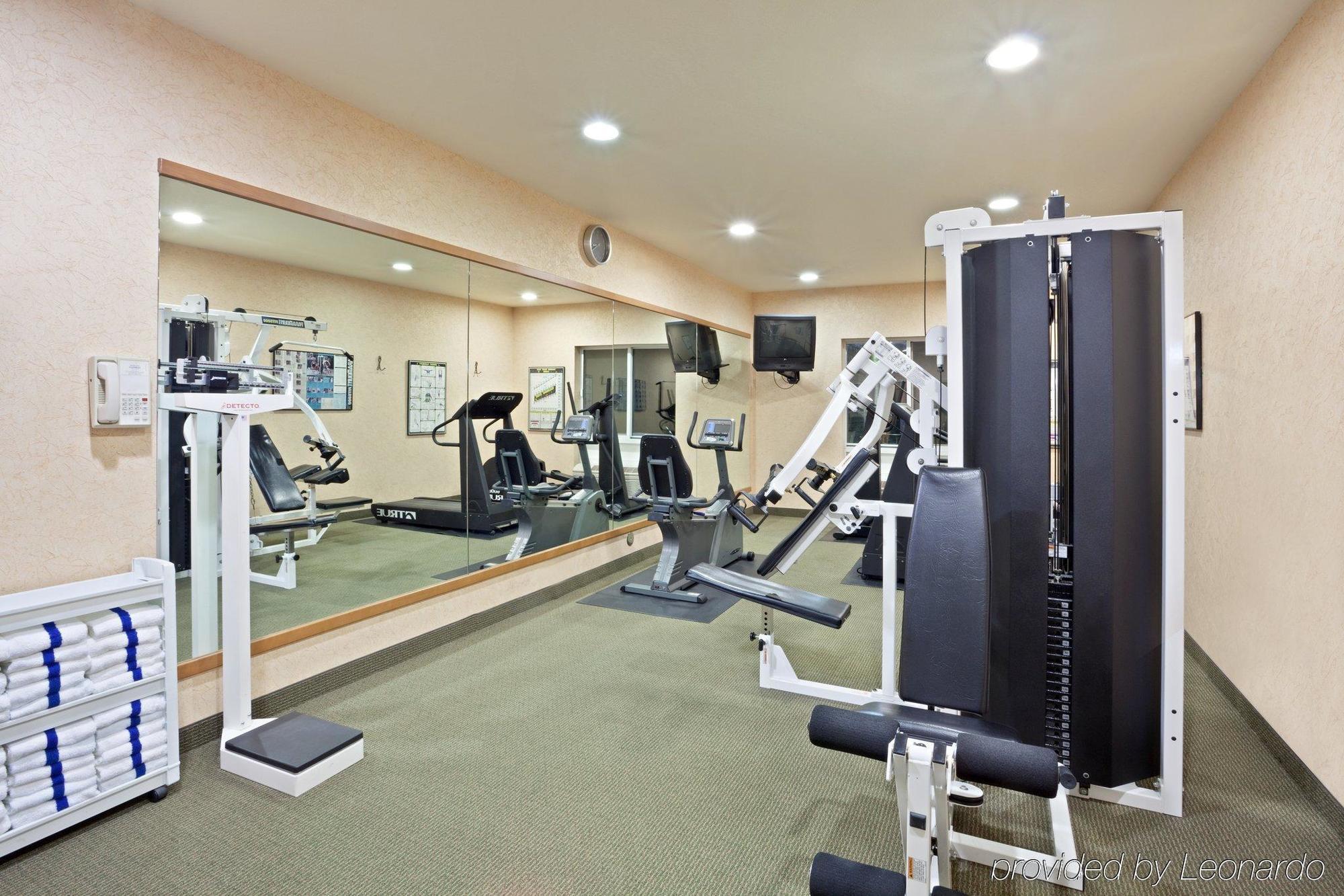 Holiday Inn Express Hotel & Suites Idaho Falls By Ihg Buitenkant foto
