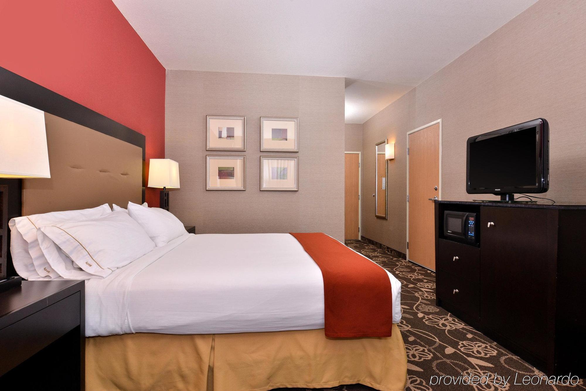 Holiday Inn Express Hotel & Suites Idaho Falls By Ihg Buitenkant foto