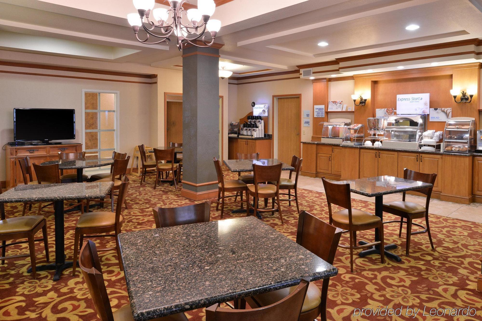 Holiday Inn Express Hotel & Suites Idaho Falls By Ihg Buitenkant foto