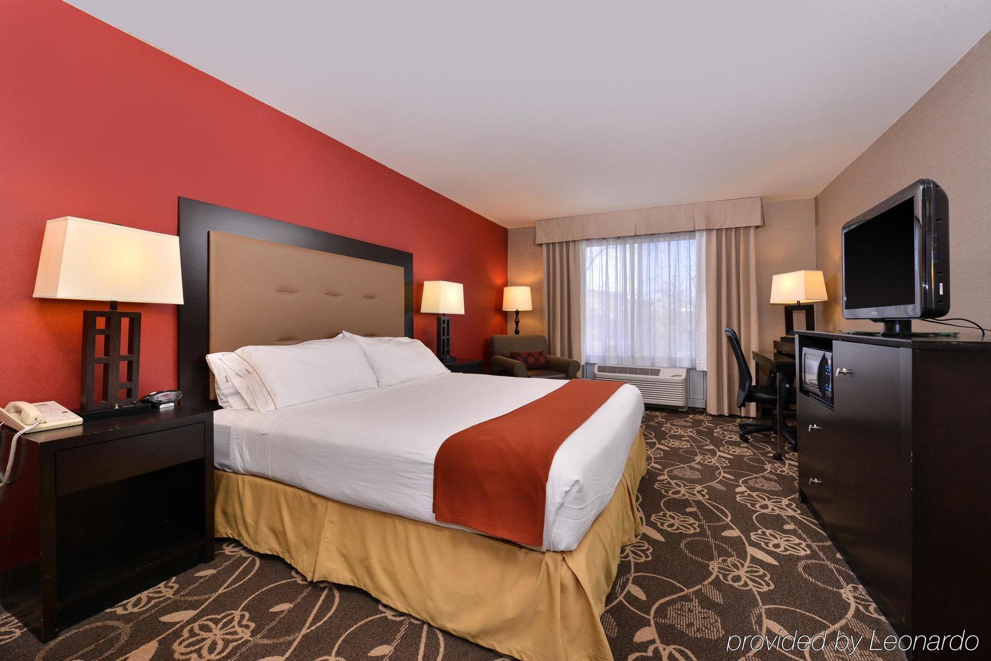 Holiday Inn Express Hotel & Suites Idaho Falls By Ihg Buitenkant foto