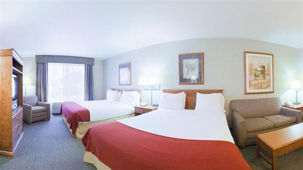 Holiday Inn Express Hotel & Suites Idaho Falls By Ihg Buitenkant foto