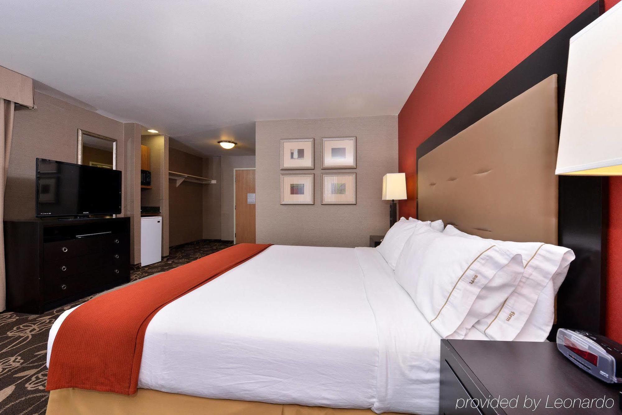 Holiday Inn Express Hotel & Suites Idaho Falls By Ihg Buitenkant foto