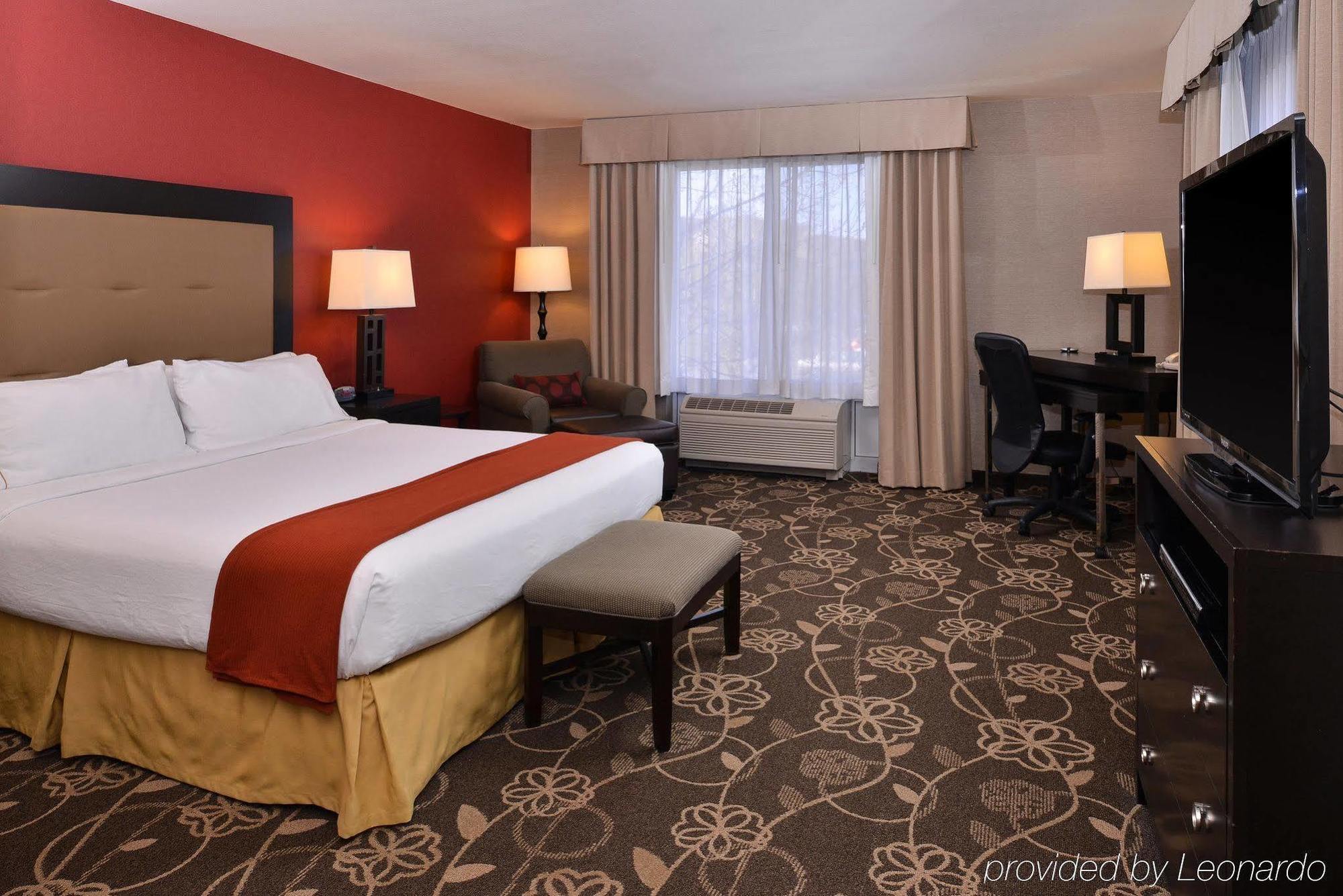 Holiday Inn Express Hotel & Suites Idaho Falls By Ihg Buitenkant foto